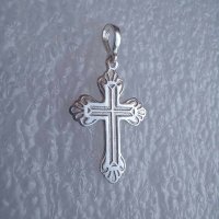 Сребърен кръст, снимка 1 - Колиета, медальони, синджири - 42480885