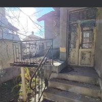 Продавам къща гр Хасково  кв Любен Каравелов , снимка 3 - Къщи - 41540089