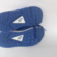 Маратонки Nike, номер 31,5, снимка 3 - Детски маратонки - 40851551