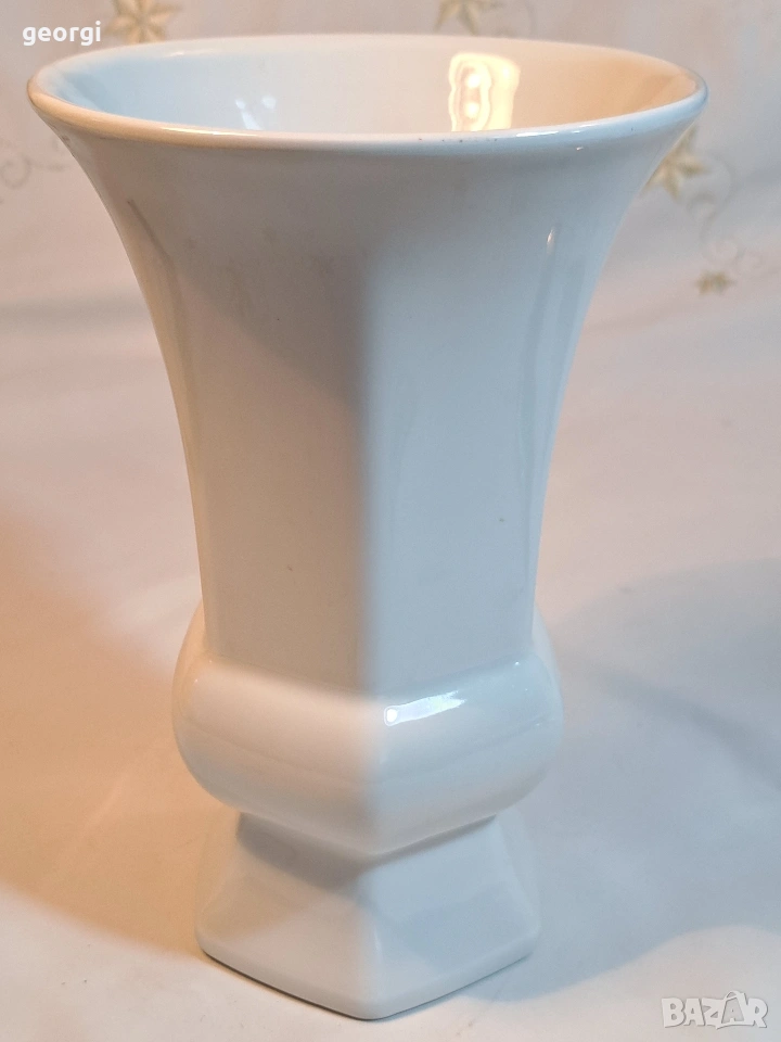 немска порцеланова ваза Bareuther 32/3, снимка 1