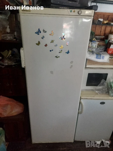 Голям хладилник с фризер Beko, снимка 1