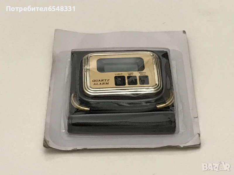 Портмоне с малък часовник и аларма, снимка 1
