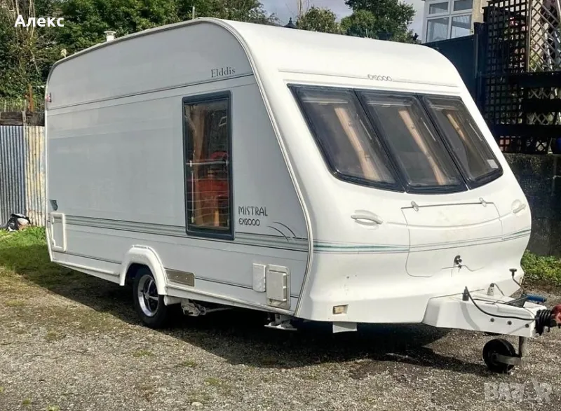 Регистрирана 2-местна каравана, оборудвана , снимка 1