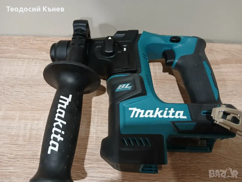 Акумулаторен перфоратор Makita DHR171Z, снимка 1