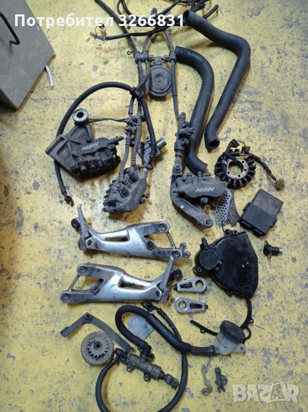 Honda CBR 1100 XX части , снимка 1