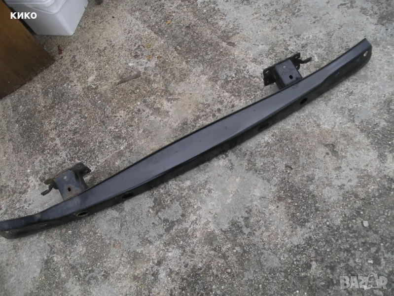 Продавам эадна броня эа WV T5, снимка 1