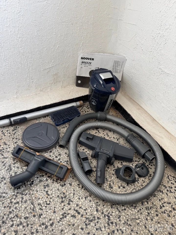 ЗА ЧАСТИ! Прахосмукачка Без Торба Hoover BR71_BR20011, 700W, 2L!, снимка 1