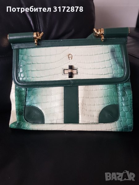 Кожена чанта Aigner, снимка 1