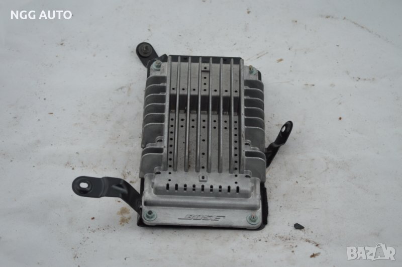 Усилвател BOSE за Audi A3 A4 S5 A5, 8P0 035 223 A, снимка 1
