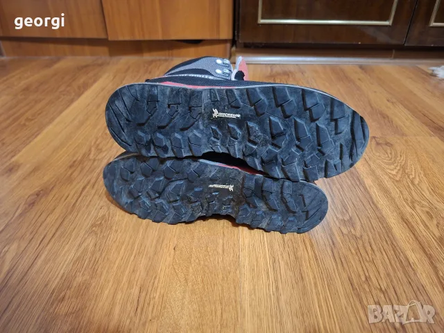 Туристически Дамски обувки за преходи Dolomite goretex 40, снимка 4 - Спортна екипировка - 56261983