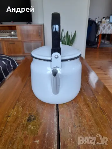 Стар емайлиран чайник #73, снимка 2 - Антикварни и старинни предмети - 49010366