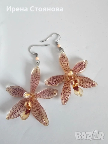 🕷🕸Нежно паяче🕷🕸 Елегантни обеци, вдъхновени от екзотичната орхидея паяк , снимка 6 - Обеци - 53870007