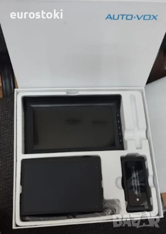 AUTO-VOX комплект камера за заден ход с монитор и соларна батерия, монитор 7 инча,  IR Нощно Видение, снимка 8 - Аксесоари и консумативи - 51253794