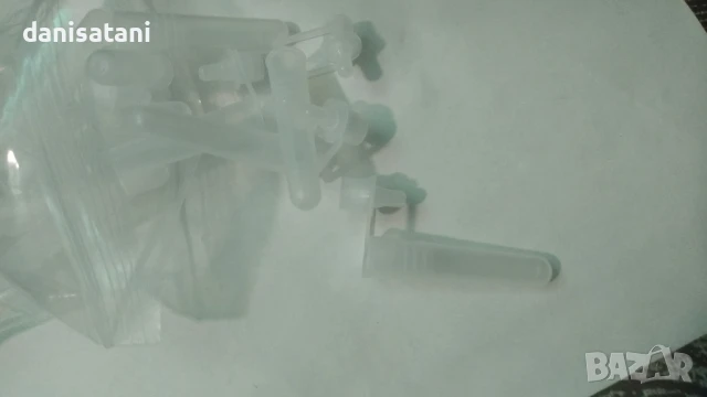 продавам кашонче с различни неща, снимка 10 - Антикварни и старинни предмети - 51187112