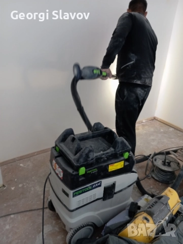 Шпакловане и боядисване , снимка 5 - Ремонти на апартаменти - 47907203