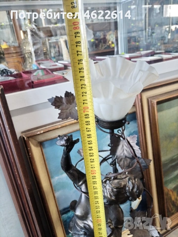 КРАСИВА НАСТОЛНА ЛАМПА С ФИГУРА, снимка 2 - Антикварни и старинни предмети - 53117695