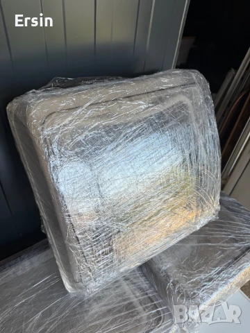 Люк Mini Heki Style Dometic 40x40 (Люковете са свалени от чисто нови Кемпери), снимка 12 - Къмпинг мебели - 51007199