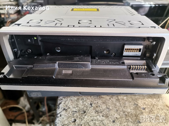 panasonic cq-dfx 201+чейнджър, снимка 2 - Аксесоари и консумативи - 36190631