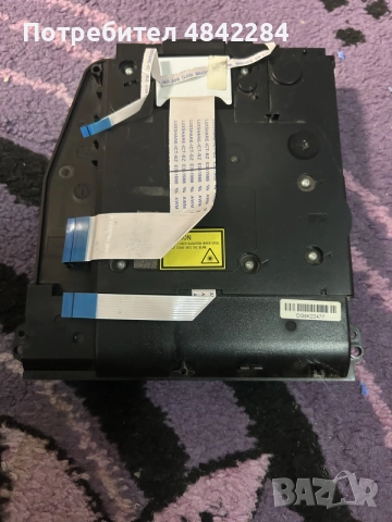 ps4 slim за части
, снимка 15 - Части - 55850768