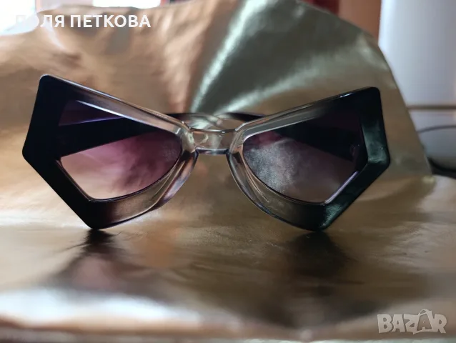 Очила ефектна форма