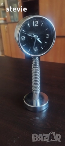 Настолен часовник, снимка 3 - Други - 52943057