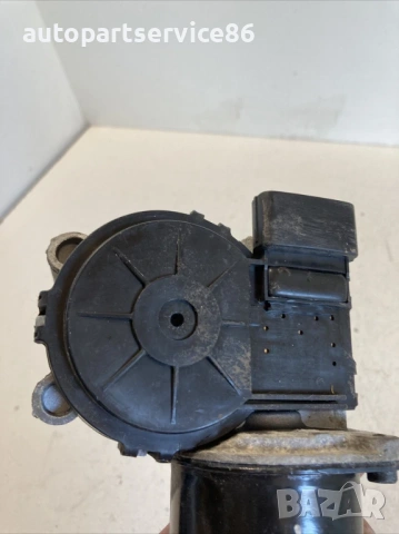 Мотор за предни чистачки за KIA Sportage 1.7 CRDi (2011), снимка 2 - Части - 53413865