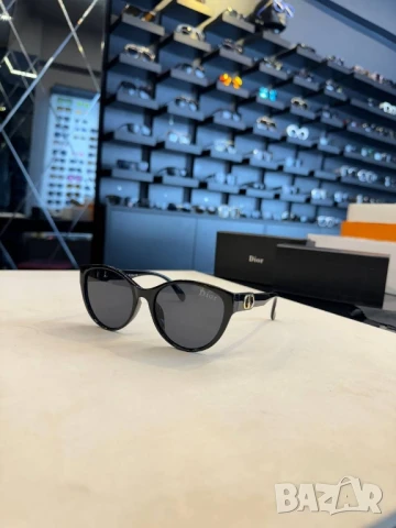 очила с черен обикновен калъф christian dior , снимка 7 - Слънчеви и диоптрични очила - 50686347