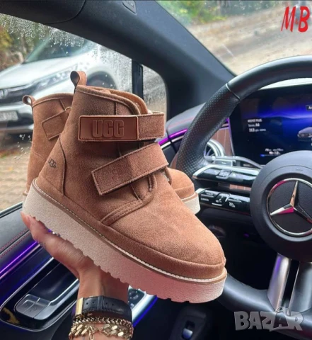 боти UGG , снимка 2 - Дамски боти - 50730547