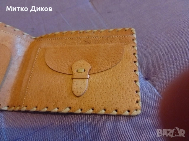 Портфейл нов от соца естествена кожа нов 125х 97 mm на Девети май Червен бряг, снимка 2 - Портфейли, портмонета - 53500208