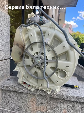 Продавам перфектен казан с барабан и тялото на сушилнята   за пералня +сушилня Whirlpool  9/7 кг, снимка 4 - Перални - 41795257