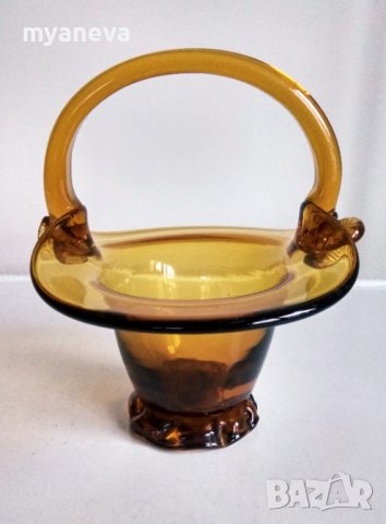 Стъклена бонбониера от СОЦА. Масивна с форма на кошничка. , снимка 3 - Декорация за дома - 44373458