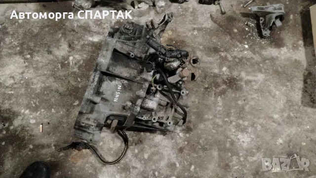 скоростна кутия Nissan , снимка 2 - Части - 48155601