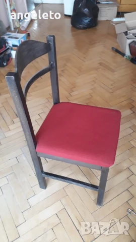 Кухненски столове