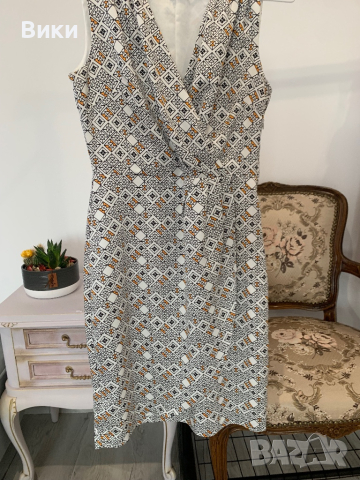 Kрасива рокля в размер XS, снимка 11 - Рокли - 44635029