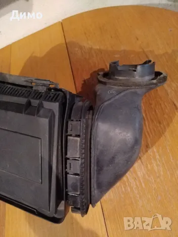 кутия въздушен филтър бмв е39 3.0д bmw e39 , снимка 2 - Части - 49623924