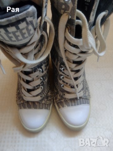 Оригинални боти на платформа Dolce & Gabbana, снимка 10 - Дамски боти - 41689631