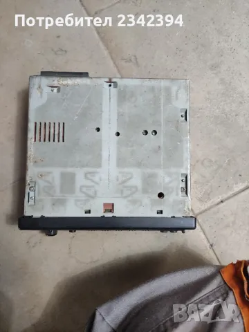 Радиокасетофон CLARION , снимка 2 - Радиокасетофони, транзистори - 50114676