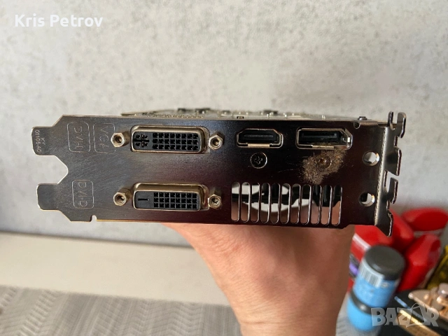 Видеокарта ASUS R7 260X 1GB DDR5, снимка 8 - Видеокарти - 53673630