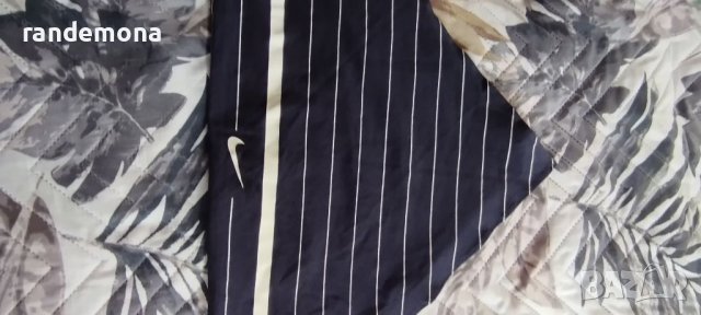 Бандана за глава Nike, снимка 2 - Аксесоари за коса - 40527857