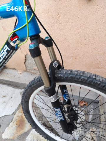 Продавам карбонов велосипед Scott Team Issues 26 цола Мекица, снимка 4 - Велосипеди - 52322914