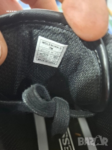 боти Guess, снимка 3 - Дамски боти - 52560958