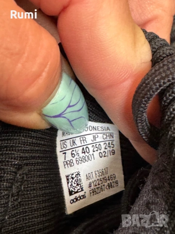 Нови оригинални Футболни обувки adidas Predator 19.3 In ! 40 н, снимка 9 - Футбол - 53660032