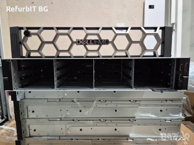 Dell R740xd сървър 16x 3.5" LFF + 4x 2.5" SFF,2x Gold 6140,0Gb RAM,релси,caddy,преден панел