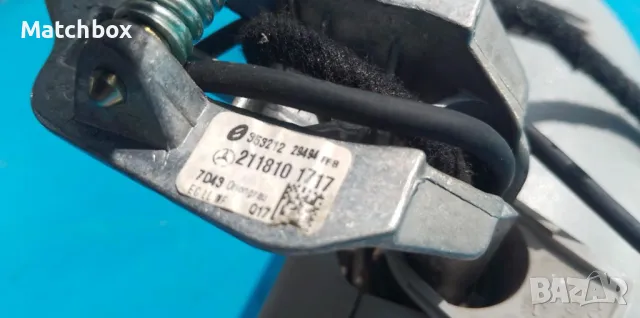 Огледало за Мерцедес W211 280 CDI 2005, снимка 3 - Части - 50164262