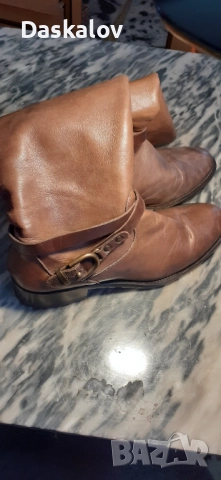 Продавам дамски италиански ботуши естествена кожа!, снимка 11 - Дамски ботуши - 51710172