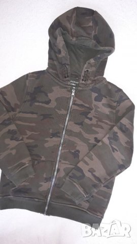 7-8г 128см Горница суитчър с качулка памук войнишко зелено без следи от употреба