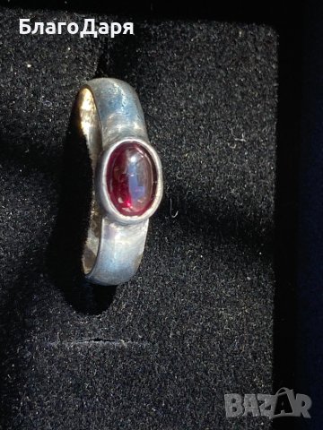 Сребърен пръстен с гранат кабошон, снимка 6 - Пръстени - 44195241