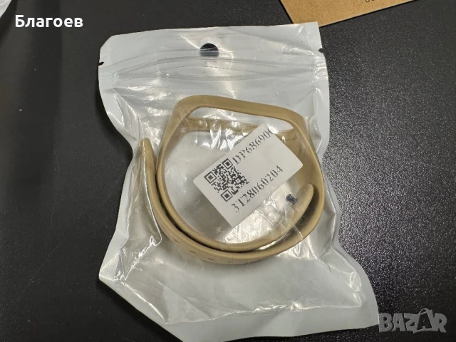 Каишки и протектор за смарт гривна xiaomi smart band, снимка 3 - Смарт гривни - 51313712