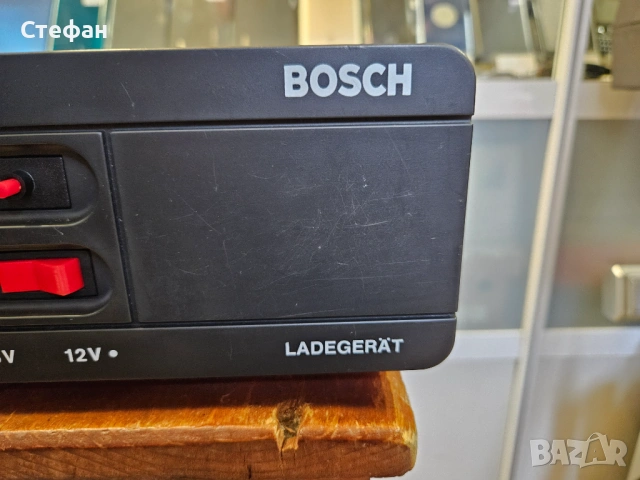 Зарядно за акумулатор BOSH KL1206 Made in Germany.  В отлично техническо и визуално състояние. , снимка 5 - Аксесоари и консумативи - 51960834