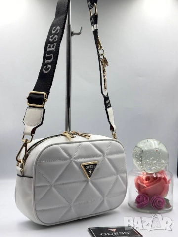 чанти guess, снимка 6 - Чанти - 51455111